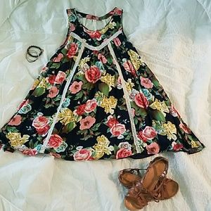 Floral dress. ONLY DRESS.